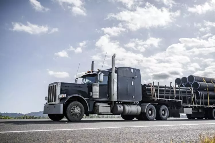 Heavy Haul Trucking Portland Maine, Flatbed Trucking Companies, Flatbed Hauling Companies, Flatbed Shipping Companies, Heavy Haulers